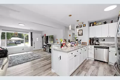 1008 W Main Street, Loveland, OH 45140 - Photo 7