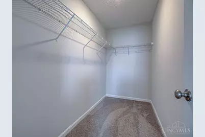 1221 Waterbury Drive, Carlisle, OH 45005 - Photo 27