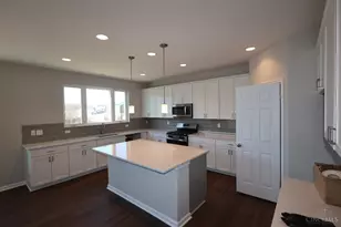 5648 Ohio Trl, Green Township, OH 45248 - Photo 13