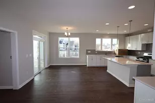 5648 Ohio Trl, Green Township, OH 45248 - Photo 9