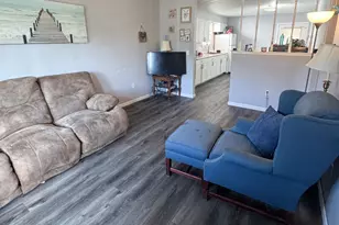 505 Bourbon St, Blanchester, OH 45107 - Photo 3