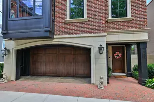 1054 St Paul Pl, Cincinnati, OH 45202 - Photo 5