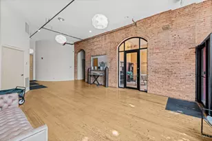 404 Reading Rd, Cincinnati, OH 45202 - Photo 37