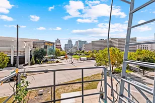 404 Reading Rd, Cincinnati, OH 45202 - Photo 33