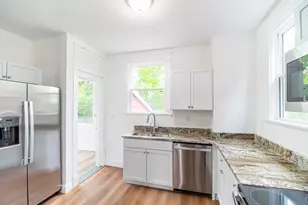 2408 Highland Ave, Cincinnati, OH 45219 - Photo 11