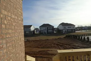 5650 White Pne Ln, Fairfield Township, OH 45011 - Photo 5