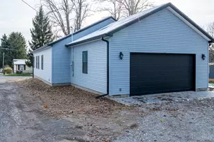 222 John St, Hillsboro, OH 45133 - Photo 3