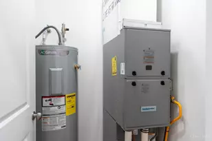 222 John St, Hillsboro, OH 45133 - Photo 25