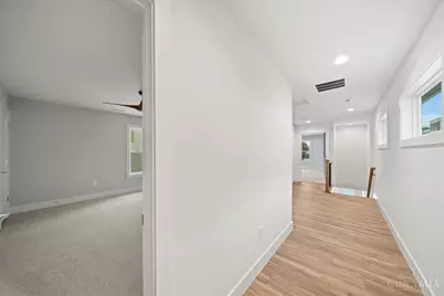 3119 Hackberry Street, Cincinnati, OH 45207 - Photo 15