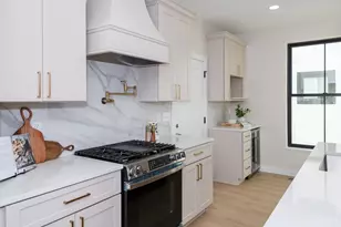 1635 Clayton St, Cincinnati, OH 45206 - Photo 9