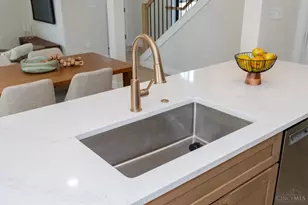 1635 Clayton St, Cincinnati, OH 45206 - Photo 15