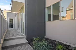 1514 Race St, Cincinnati, OH 45202 - Photo 7