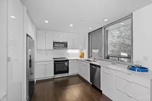 1514 Race St, Cincinnati, OH 45202 - Photo 11