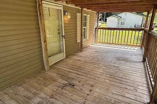 379 Mutton Run Rd, Jackson Township, OH 45601 - Photo 5