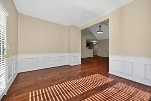 2403 Traverse Creek Dr, Miami Township, OH 45150 - Photo 13