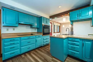 5095 Wheaton St, Washington Twp, OH 45429 - Photo 9