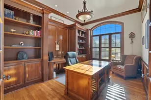 580 Winding River Blvd, Hamilton Township, OH 45039 - Photo 9