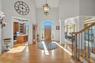 580 Winding River Blvd, Hamilton Township, OH 45039 - Photo 5