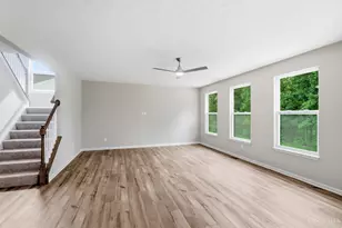 1247 Eagle Blvd, Hamilton Township, OH 45029 - Photo 7
