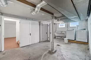 2758 Losantiridge Ave, Columbia Township, OH 45213 - Photo 33