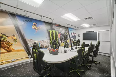 1104 Race Street, Cincinnati, OH 45202 - Photo 21