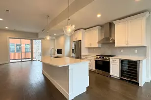 3912 Edwards Rd, Cincinnati, OH 45209 - Photo 5