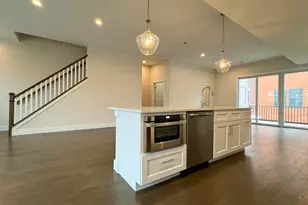 3912 Edwards Rd, Cincinnati, OH 45209 - Photo 9