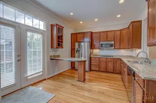 5352 Commonwealth Ave, Deerfield Township, OH 45040 - Photo 9