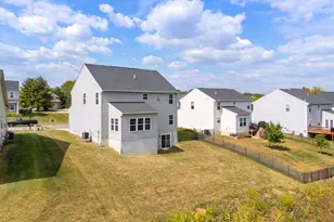 8158 Valley Crossing Dr, Colerain Township, OH 45247 - Photo 23