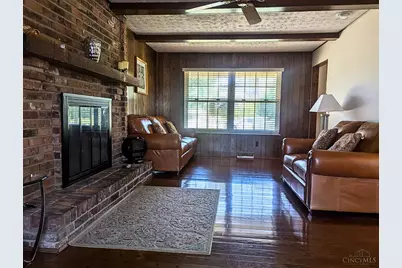 12069 Cantrell Drive, Springdale, OH 45246 - Photo 11