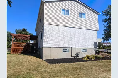 12069 Cantrell Drive, Springdale, OH 45246 - Photo 3