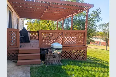 12069 Cantrell Drive, Springdale, OH 45246 - Photo 5