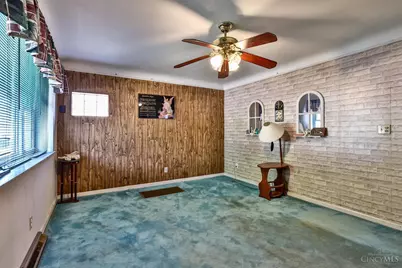 3252 Greenway Avenue, Green Township, OH 45248 - Photo 5