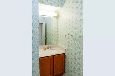 221 Miami Lakes Drive, Milford, OH 45150 - Photo 15