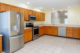 221 Miami Lakes Dr, Milford, OH 45150 - Photo 7