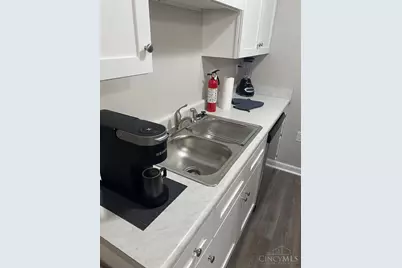 5970 Colerain Avenue #20, Green Township, OH 45239 - Photo 7