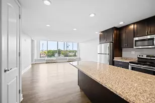 810 Matson Pl, Cincinnati, OH 45204 - Photo 9