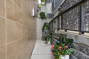 436 Boal St, Cincinnati, OH 45202 - Photo 11