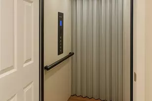 436 Boal St, Cincinnati, OH 45202 - Photo 5