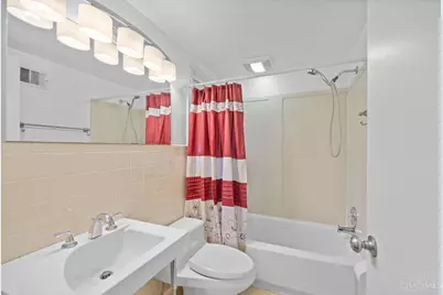 6642 Plantation Way, Cincinnati, OH 45224 - Photo 35