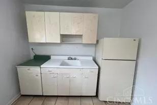 1409 Yarmouth Ave, Cincinnati, OH 45237 - Photo 9