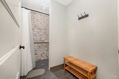 4456 Bridgetown Road, Green Township, OH 45211 - Photo 23