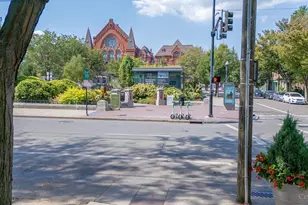 1330 Race St, Cincinnati, OH 45202 - Photo 9