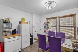 5974 Sunridge Dr, Cincinnati, OH 45224 - Photo 13