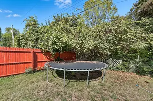 1136 Briarwood Dr, Hamilton, OH 45013 - Photo 59