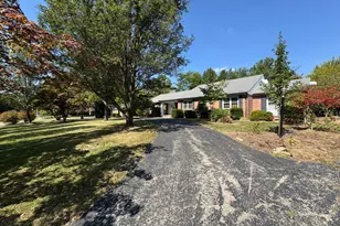 353 Hiatt Ave, Wilmington, OH 45177 - Photo 3