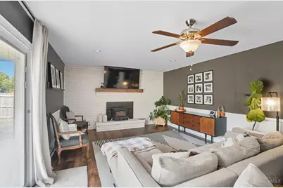 8023 Pleasant Valley Road, Gratis Twp, OH 45311 - Photo 15