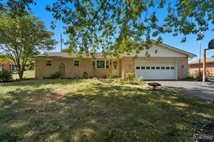 8023 Pleasant Valley Rd, Gratis Twp, OH 45311 - Photo 5