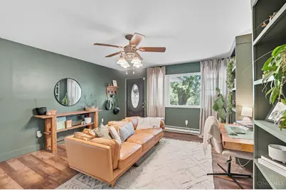 8023 Pleasant Valley Road, Gratis Twp, OH 45311 - Photo 11