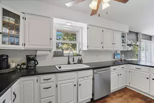 8023 Pleasant Valley Rd, Gratis Twp, OH 45311 - Photo 21